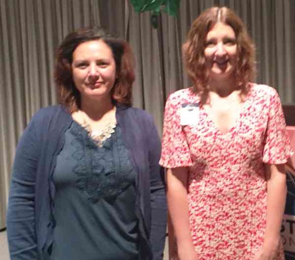 Kim Bond photo 2 - 600